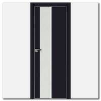 Дверь 5Е Черный матовый, стекло белый лак, кромка матовая с 4х ст.